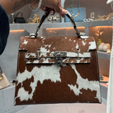 Azha | Brown & White
