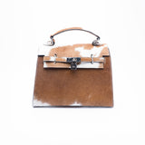 Azha | Brown & White